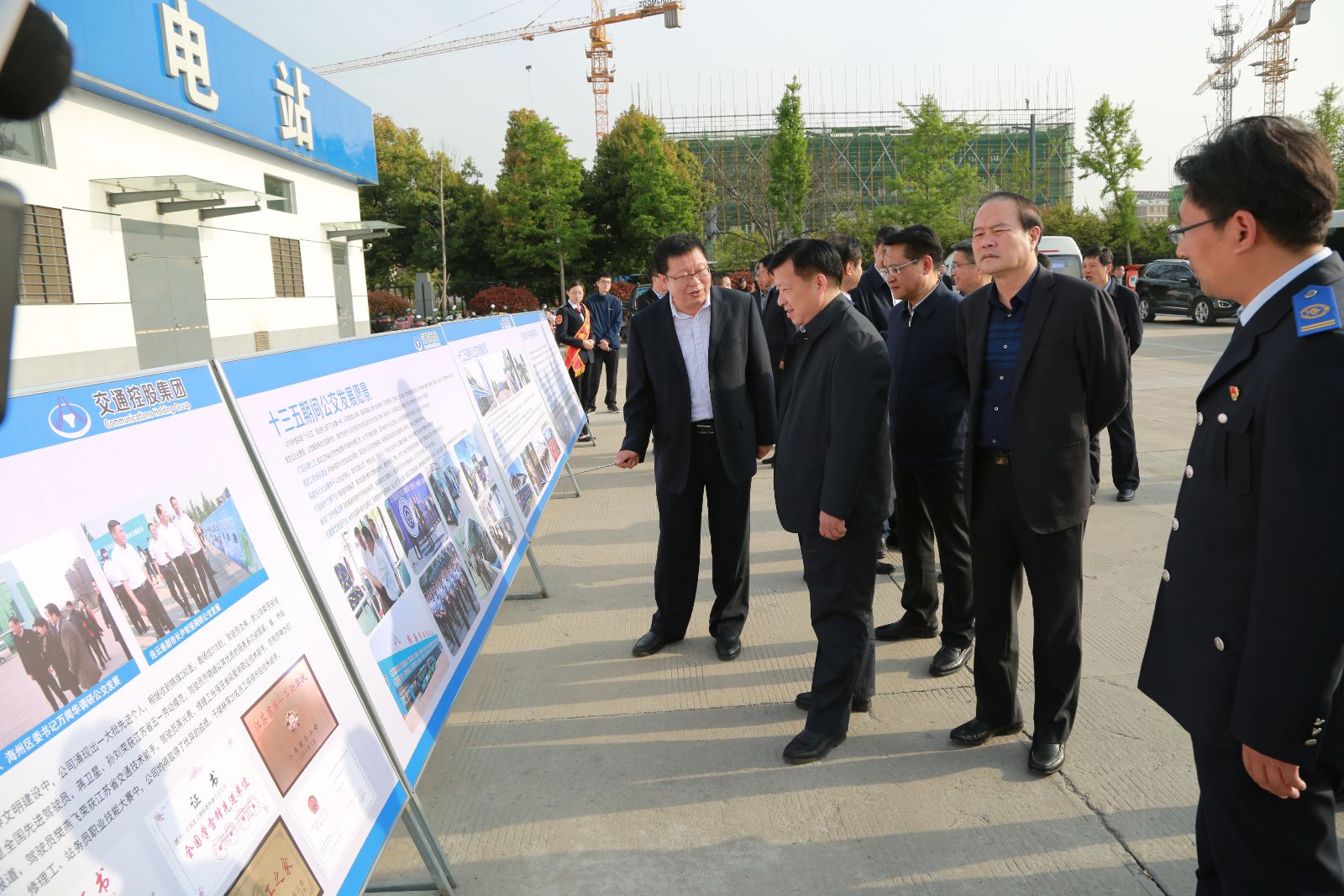 市委副書記、代市長方偉到公交集團(tuán)調(diào)研督查工作