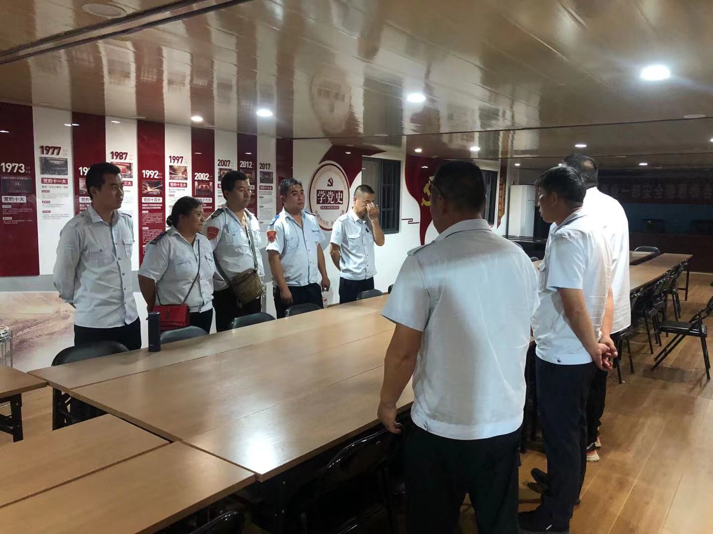 公交集團公交事業(yè)一部 開展夏季駕駛員安全行車談心談話