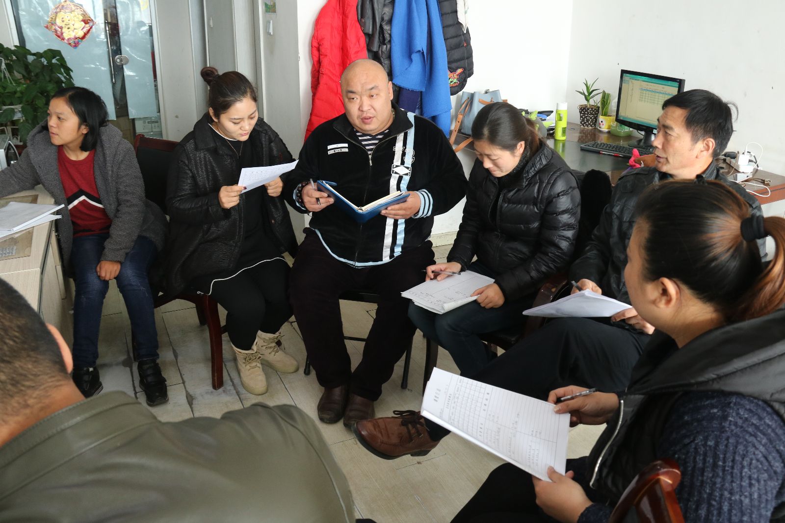 公交新浦公司開展車隊與信息中心交流學習活動